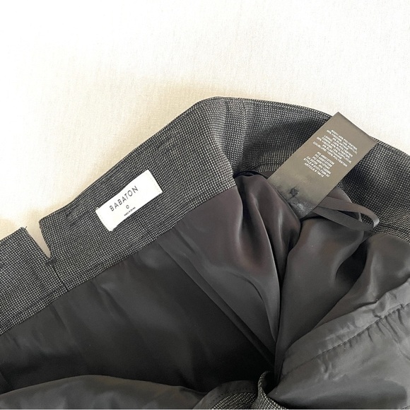 nwt Aritzia Babaton Pencil Skirt with Front Slit - Picture 7 of 11